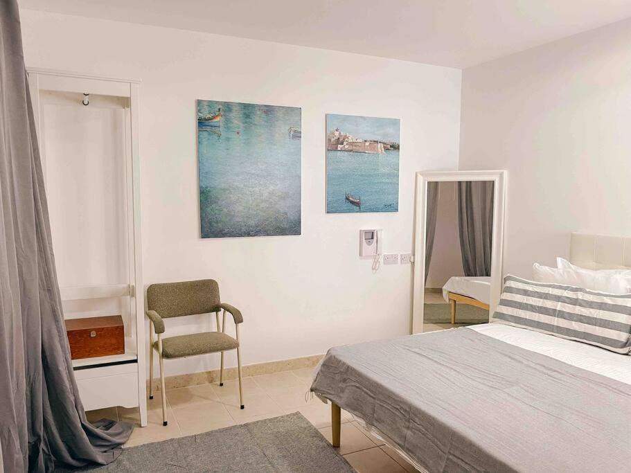 City Penthouse With Roof Terrace And Sea Views Valletta Exterior foto