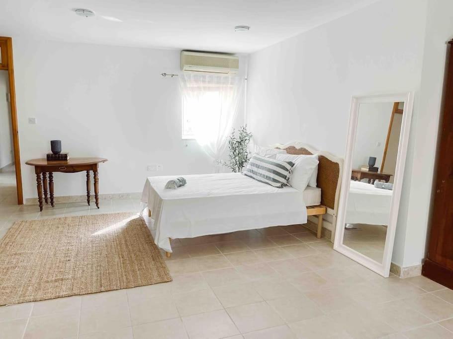 City Penthouse With Roof Terrace And Sea Views Valletta Exterior foto